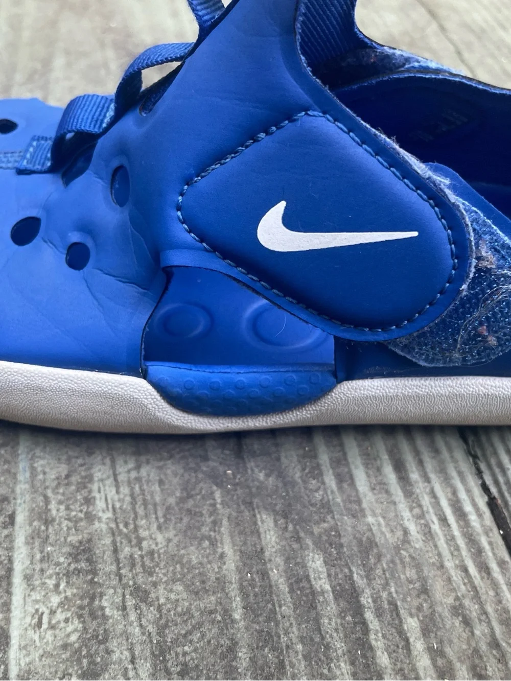 Nike Kids Royal Blue Water Clog Sandals size 1 kids